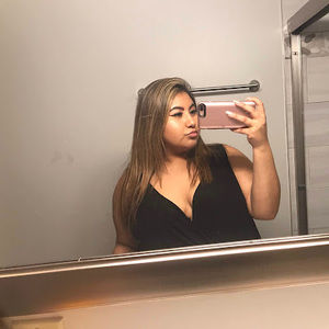 Meet your Posher, Elizabeth